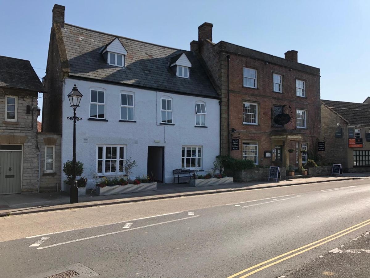 The Ilchester Arms Hotel, Ilchester Somerset Exterior photo