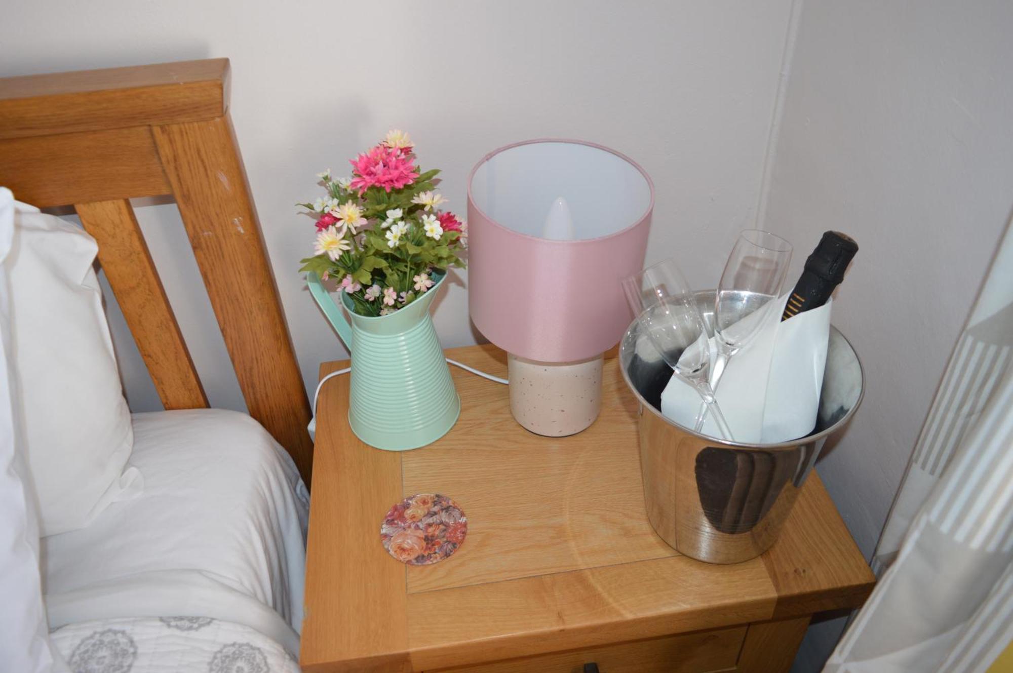 The Ilchester Arms Hotel, Ilchester Somerset Room photo