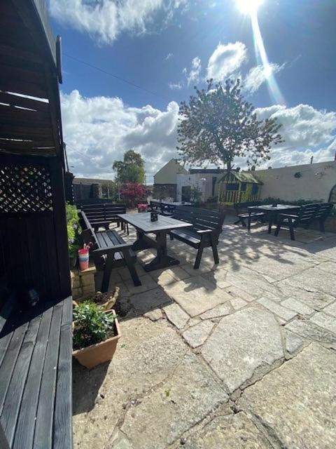 The Ilchester Arms Hotel, Ilchester Somerset Exterior photo
